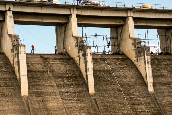 Topographic & Engineering Surveys